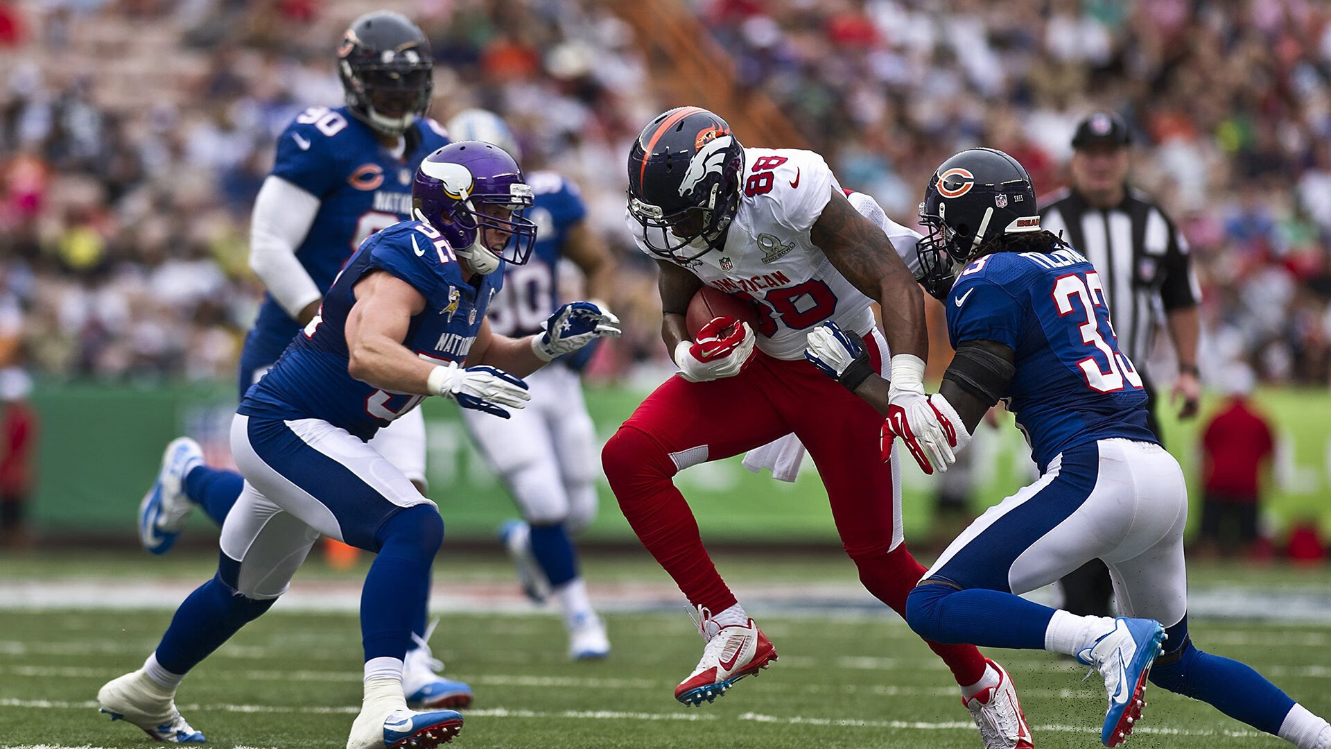 库里再创三分球神话，勇士队逆转取胜锁定季后赛席位