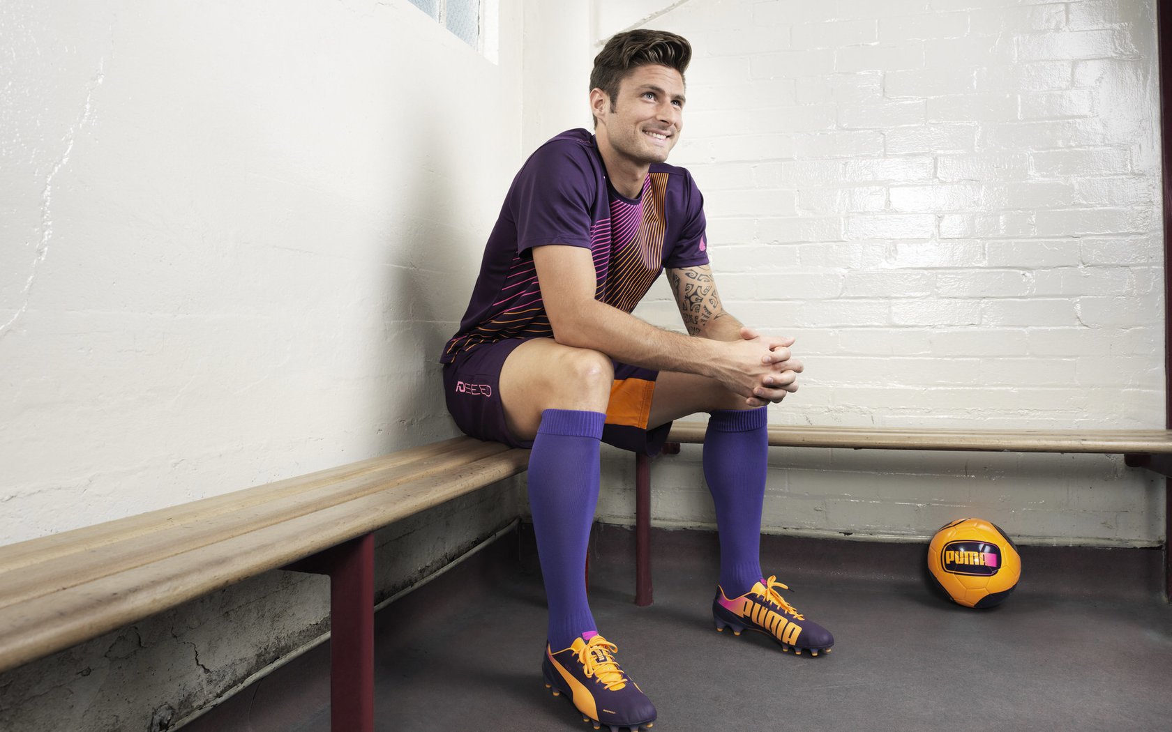 巴黎奥运会倒计时，全球健儿备战正酣，科技与环保成新亮点