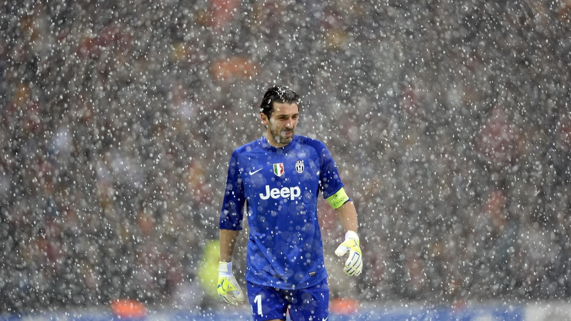 卫报独家披露，曼联新主场或成2035年女足世界杯关键赛场，英格兰申办计划再添重量级筹码